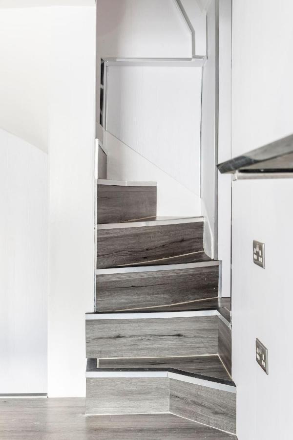 The Secret, Stylish & Spacious En Suite In Blandford Forum, Dorset Εξωτερικό φωτογραφία